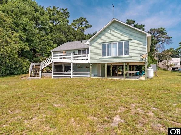 328 Sir Chandler Dr, Kill Devil Hills, NC 27948