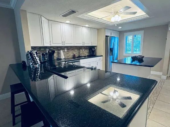 2264 Winkler Ave, Fort Myers, FL