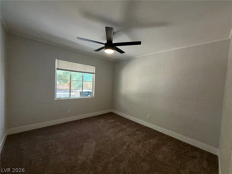 1628 Thelma Ln #1628 — Photo 5
