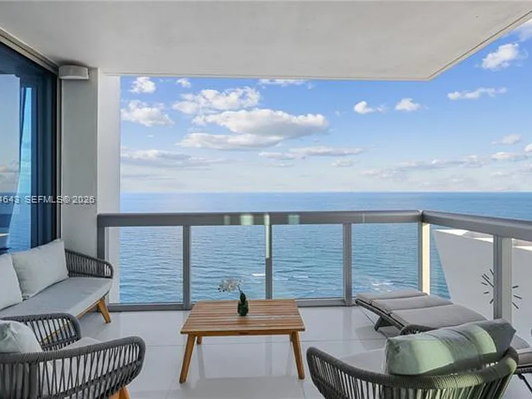 6899 Collins Avenue Cu #2208 — Photo 5