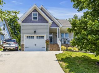 3122 Cottage Grove Cir NW, Cleveland, TN 37312