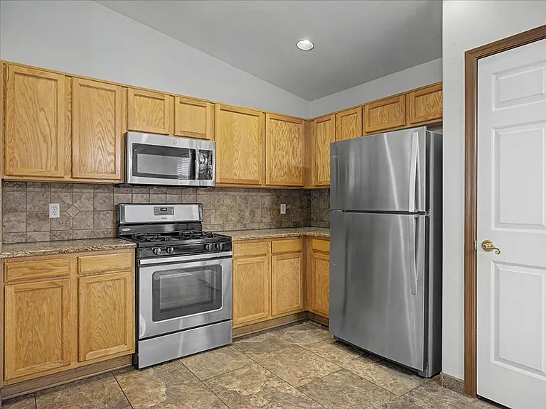 10451 E Vashon St — Photo 10