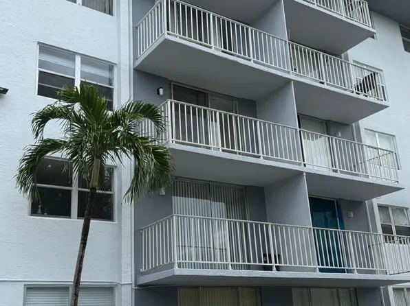 1805 E Sans Souci Boulevard #434, North Miami, FL 33181