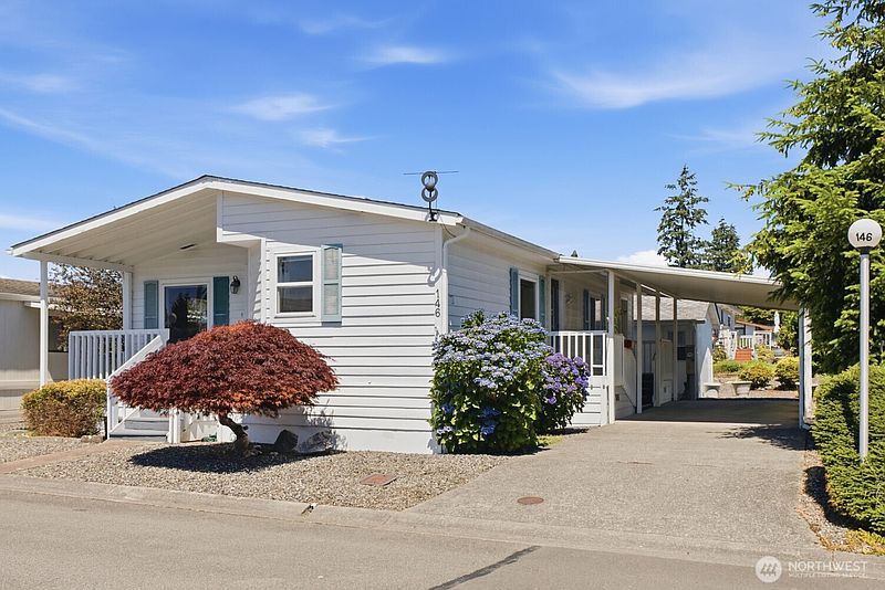 2nd image of 1427 100th Street SW #146
