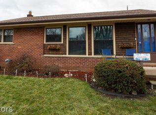 21712 Frazho St, Saint Clair Shores, MI 48081