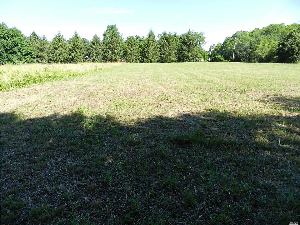 2nd image of 89 West Ln