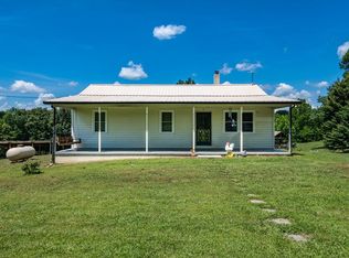 385 Smith Ellis Rd, Hilham, TN 38568