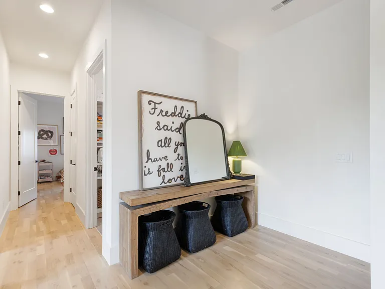 2804 W Kirkwood Ave #A — Photo 33
