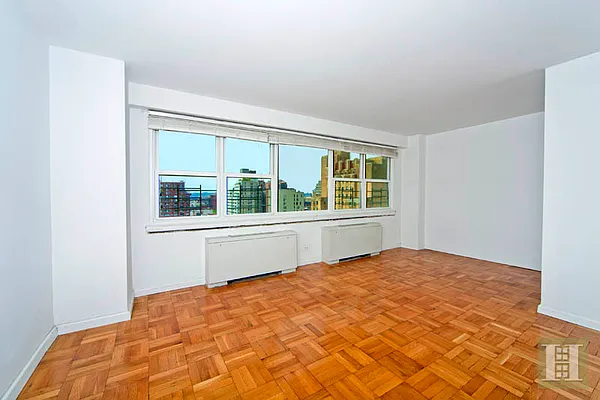 Rented by Halstead Real Estate | media 6