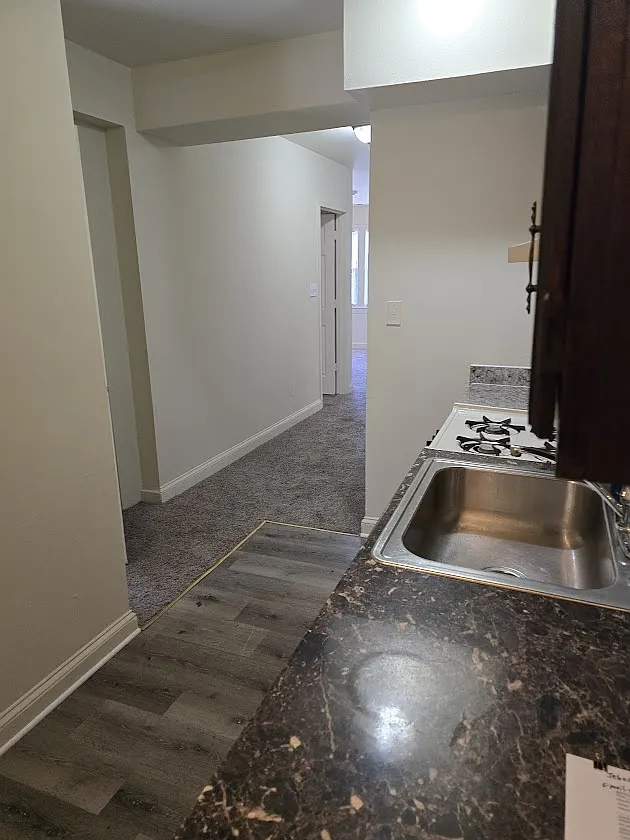 3 bed, 1200 sqft, $4,500 — Photo 2