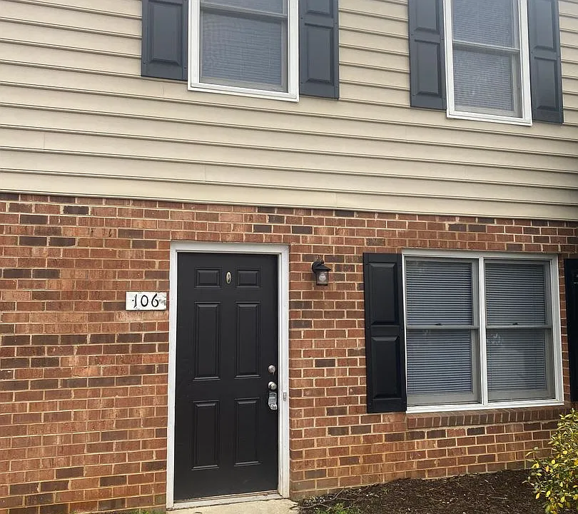 542 Leesville Rd #106