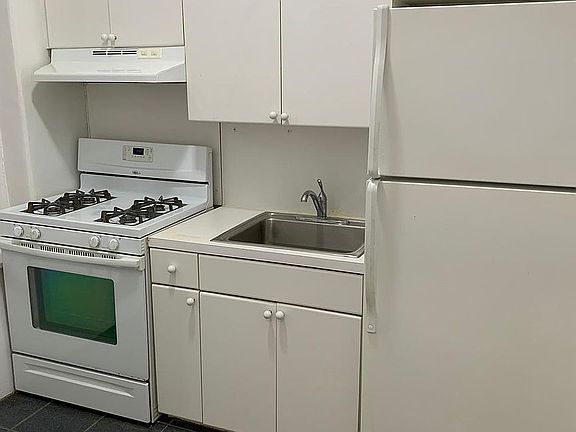 5th image of 2586 Broadway #6M