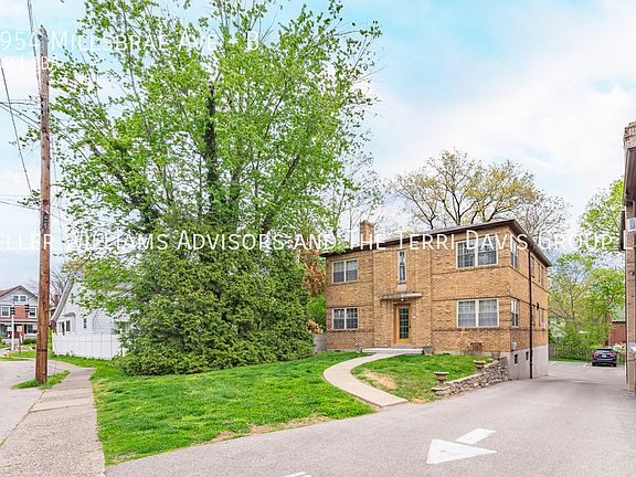2nd image of 3954 Millsbrae Ave #B