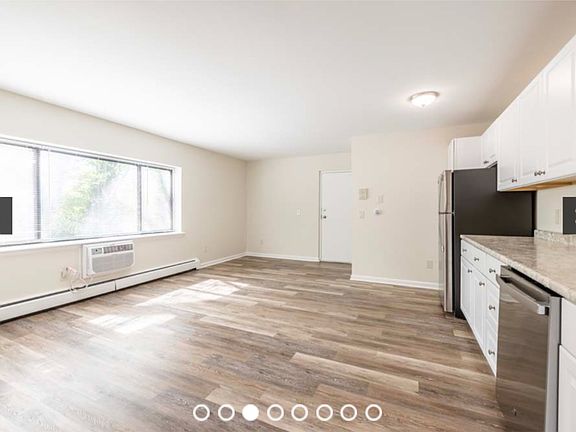 4th image of 601 Park Ave