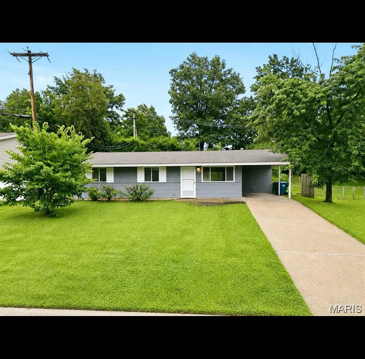 404 Spring Meadows Dr — Photo 2