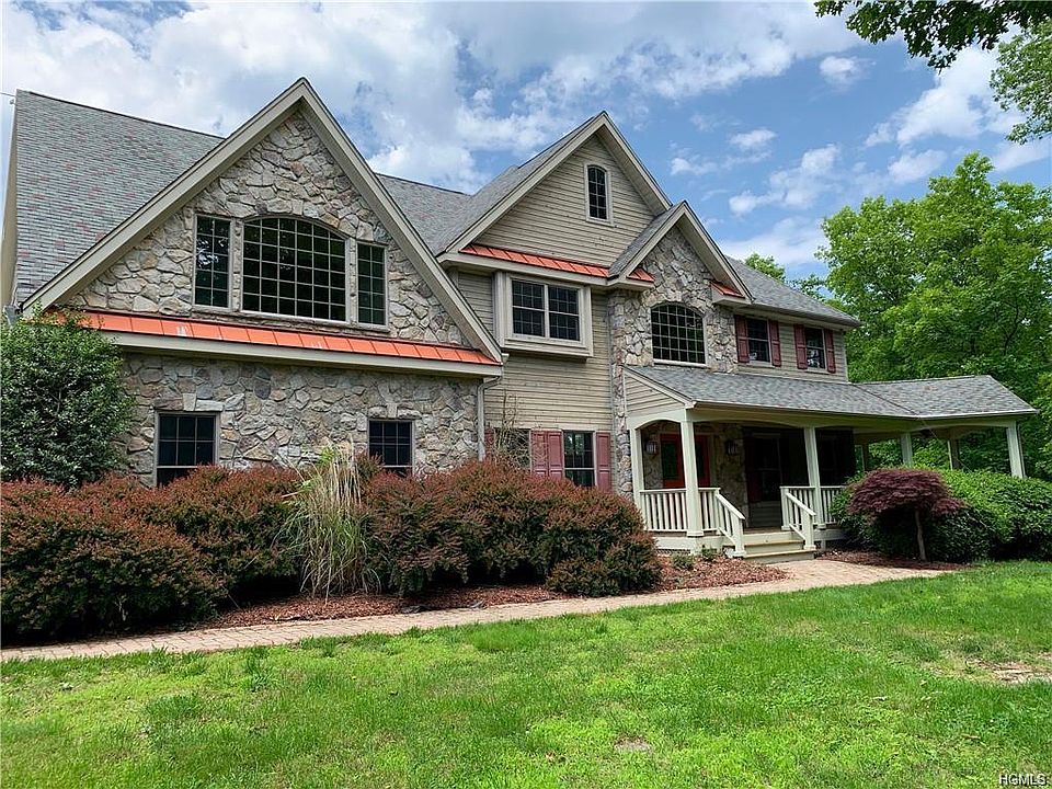 1st image of 101 Long Vista Ln