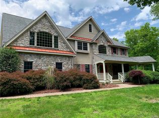 101 Long Vista Ln, Chester, NY 10918