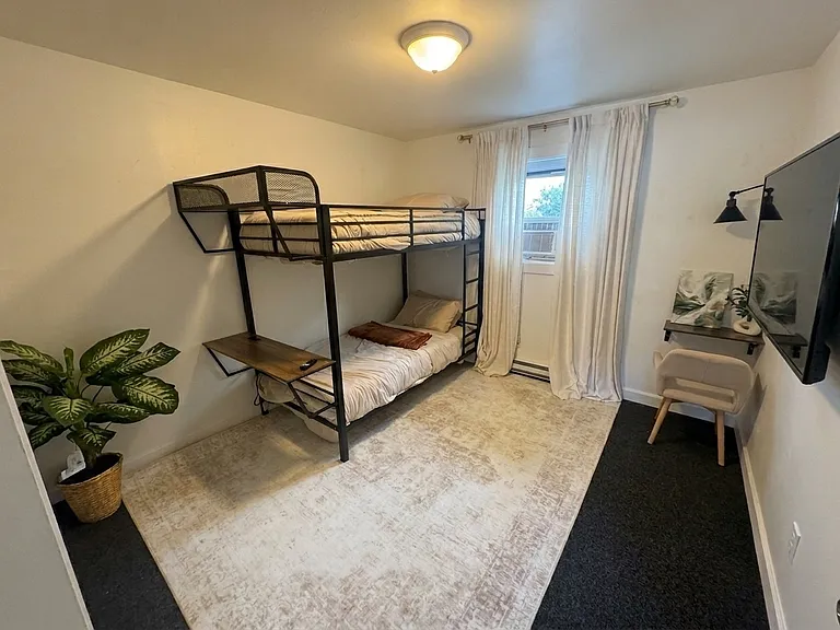 874 Fairview Ave #4 — Photo 8