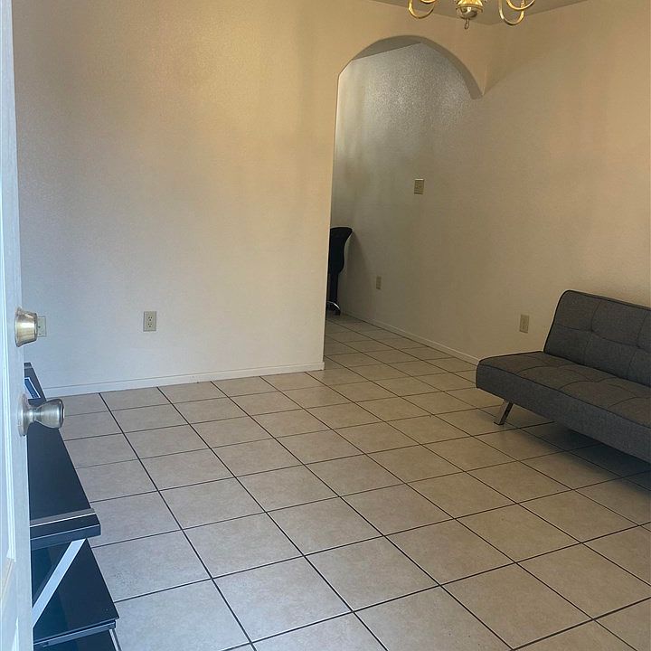 1945 E Krystal St, San Luis, AZ 85336 Zillow