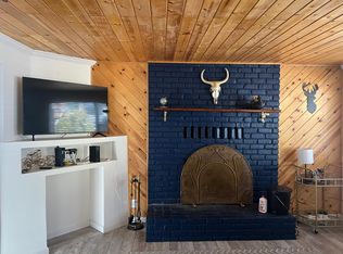 33024 Arrowbear Dr, Arrowbear Lake, CA 92382