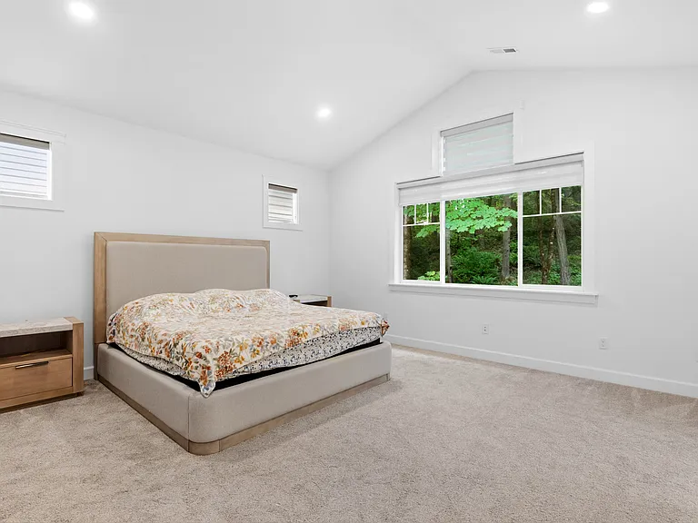 15315 NE Woodland Pl — Photo 22