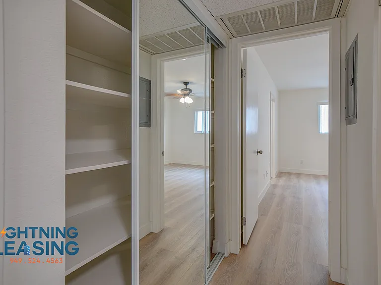 536 E Cypress Ave #302 — Photo 5