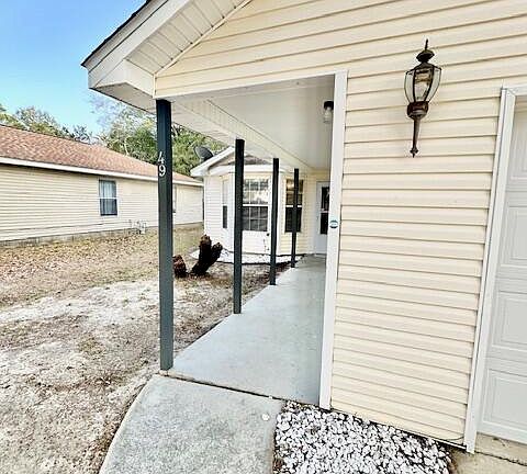 2nd image of 49 Park Cir SE