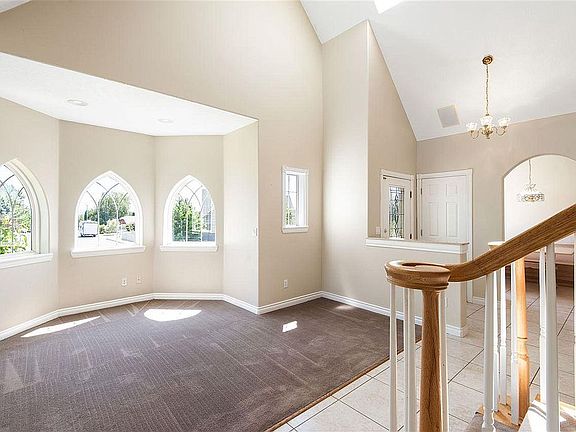 4th image of 4315 Desert Plateau Dr