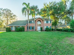 124 Raintree Ct, Auburndale, FL 33823