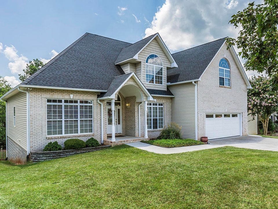 1st image of 1116 Long Branch Dr