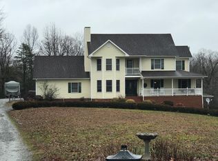 120 Oak Ridge Trl, Farmville, VA 23901