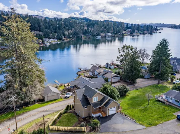 5300 NE 49th St, Neotsu, OR 97364