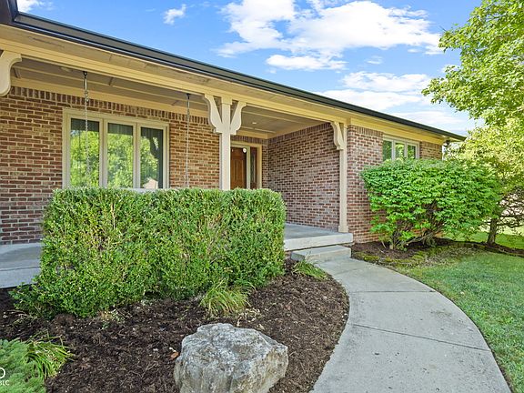 5th image of 7231 Lakeside Woods Dr