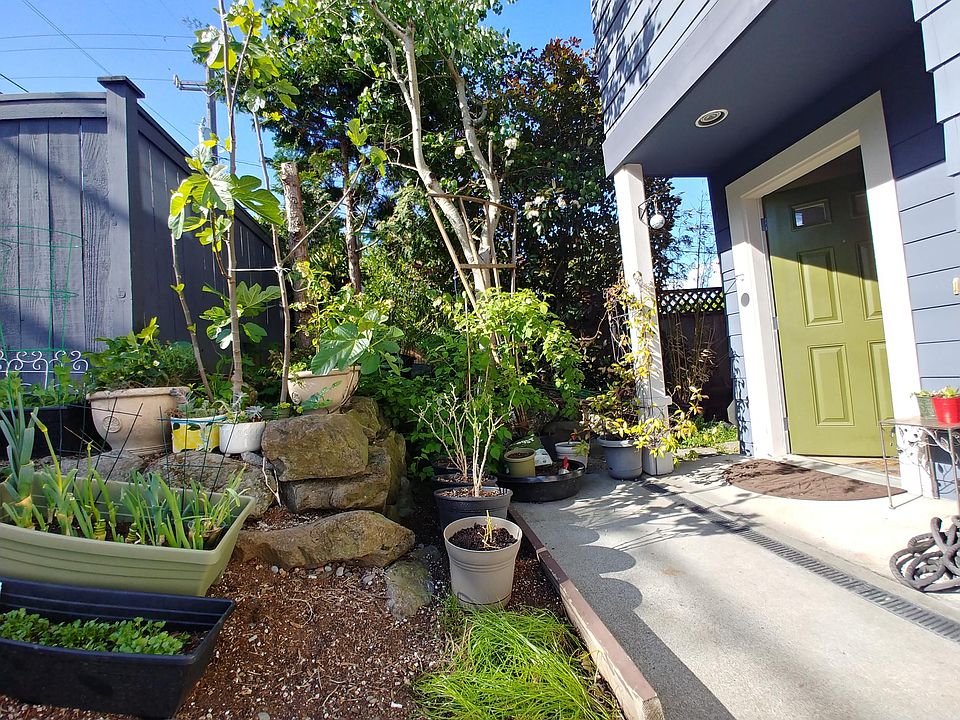 Enjoy gardening in a bright and serene space