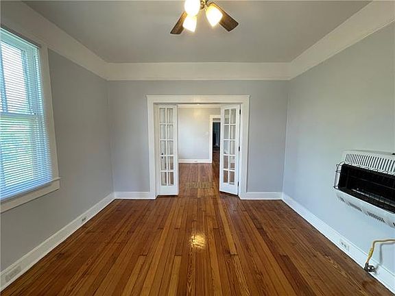 3rd image of 1670 Agriculture St