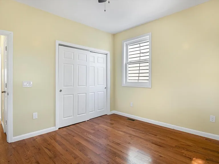 118 Lehigh Ave #1 — Photo 17