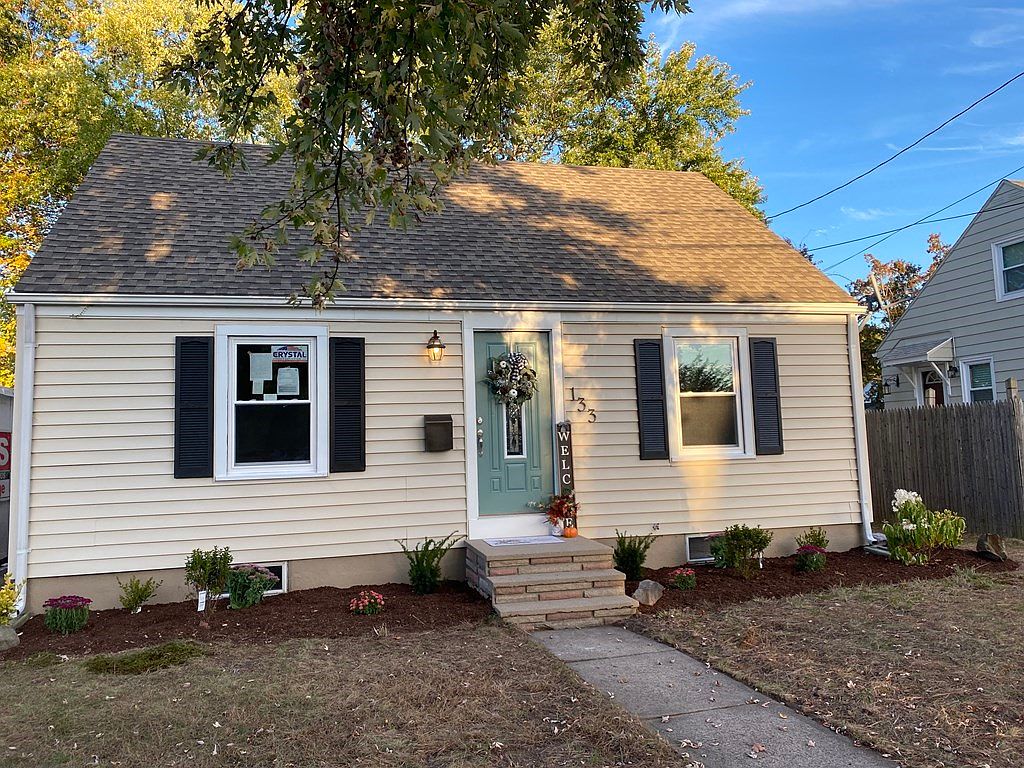 133 Winton St, Springfield, MA 01118 Zillow
