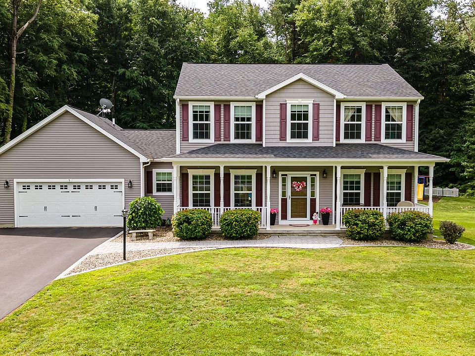 1st image of 5 Farm View Dr