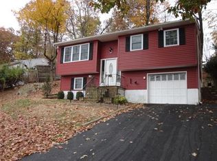 68 Elba Ave, Hopatcong, NJ 07843