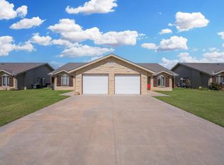 2061 E 12th St, Wellington, KS 67152