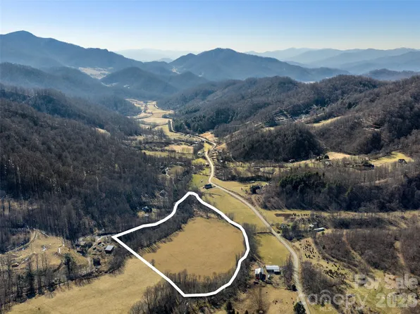 0 Sallys Branch Rd, Clyde, NC 28721