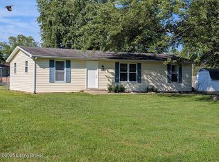438 Hickory Dr, Hanover, IN 47243