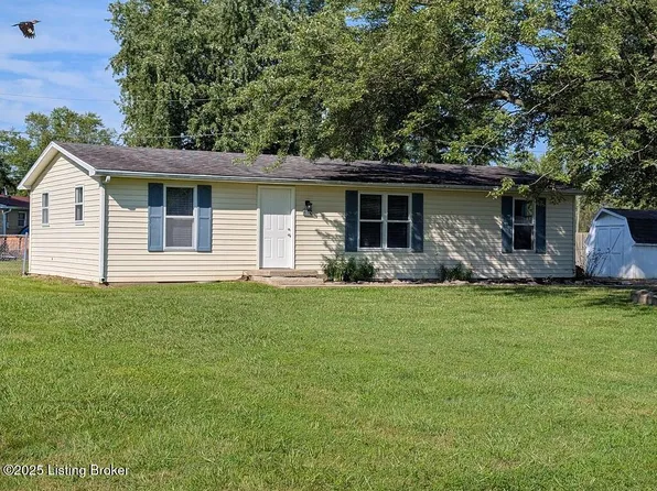438 Hickory Dr, Hanover, IN 47243