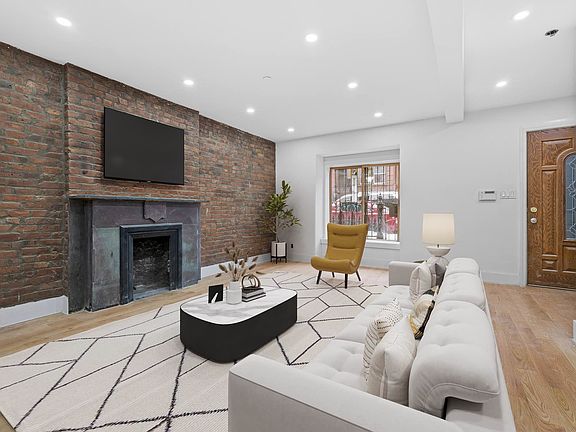 3rd image of 631 Saint Marks Ave APT 1