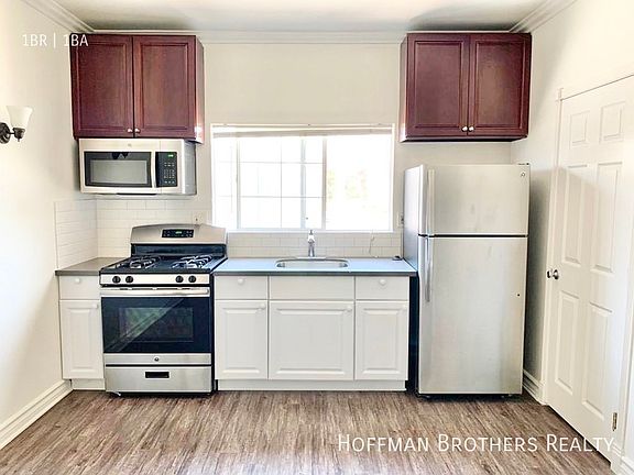 4th image of 656 S Dunsmuir Ave #101A