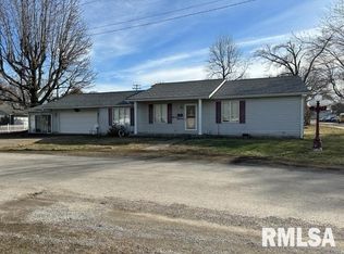700 S 13th St, Herrin, IL 62948