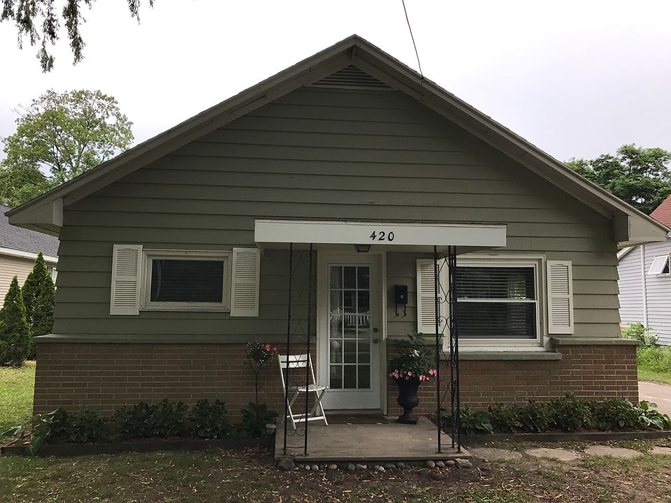 1st image of 420 W 16th St