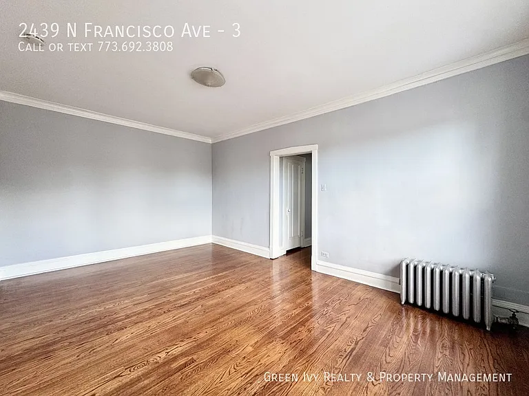 2439 N Francisco Ave #3 — Photo 11
