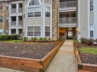 5616 Willoughby Newton Dr UNIT 12, Centreville, VA 20120