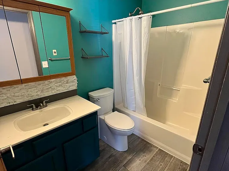 952 W Sheridan Ave — Photo 12